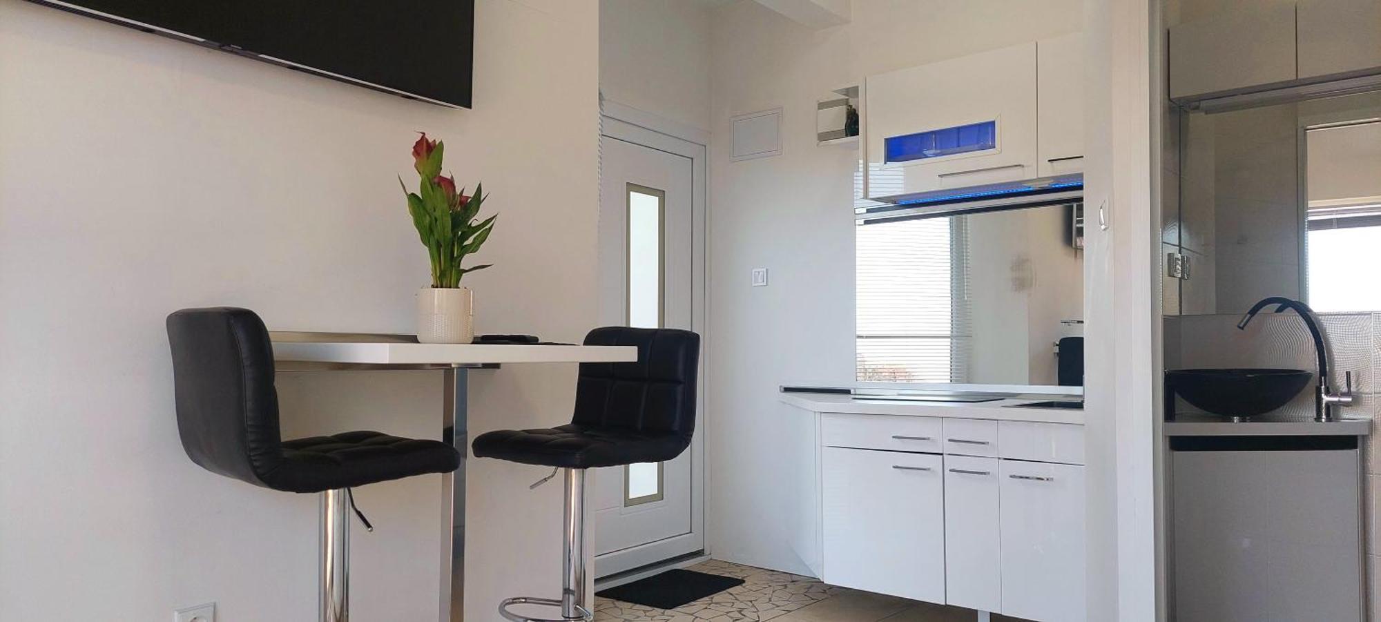 Penthouse Jacuzzi & Pool Apartmants Опатия Экстерьер фото